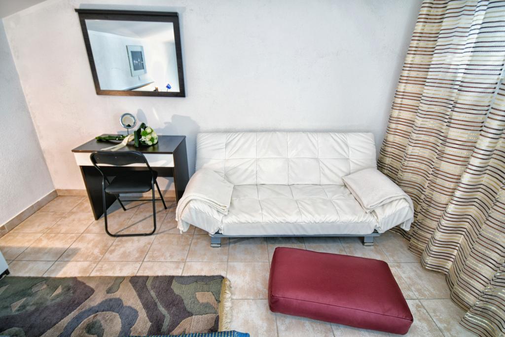 Apartments Link Rovinj Exterior photo